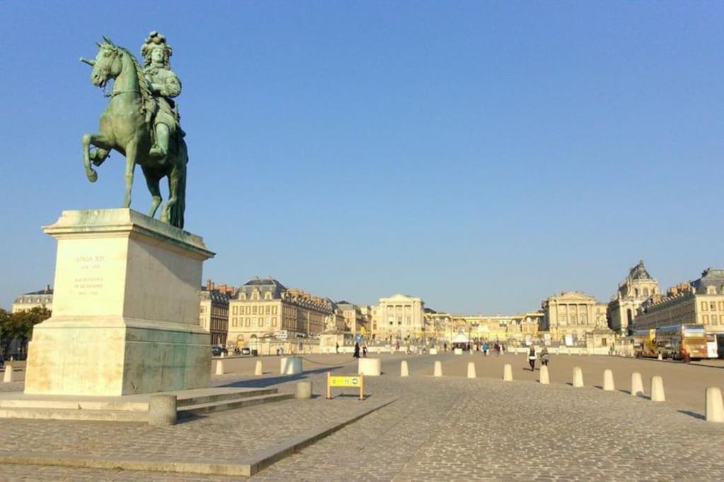 * Le Versaillais*2 Min A Pied Du Chateau ベルサイユ 部屋 写真